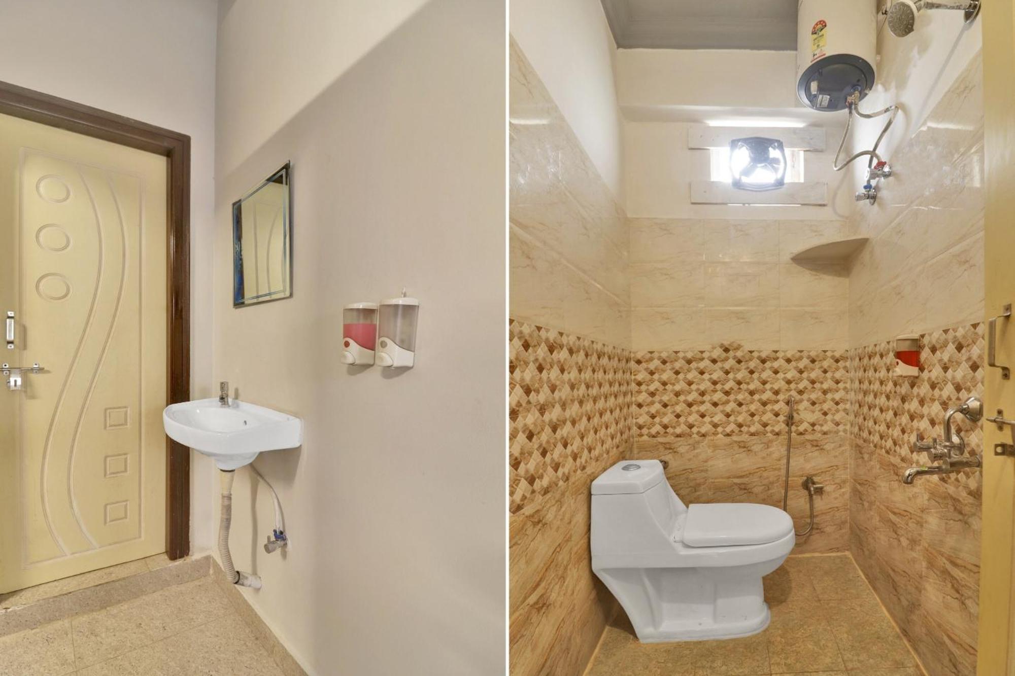 Super Townhouse Rcc Blizz Hotell Kondapur  Exteriör bild